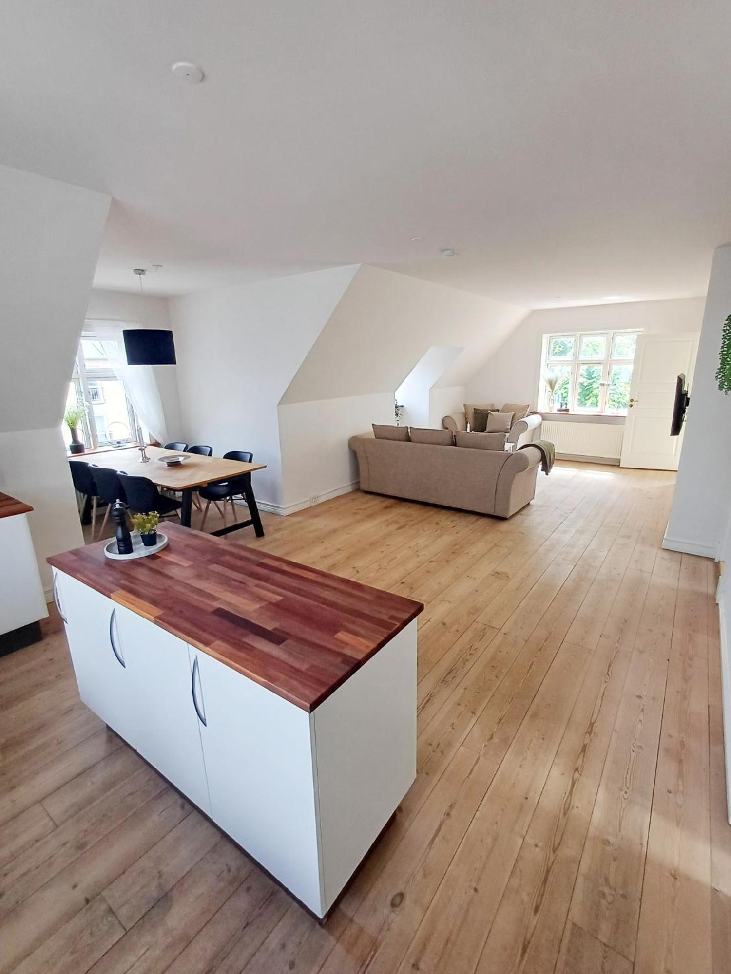 Grand Luxury Apartment In The Center Of Hoerring Hjorring Ngoại thất bức ảnh